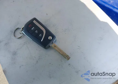 2024 Toyota Corolla Le z USA, uszkodzony, nr VIN 5YFB4MDE8RP131397